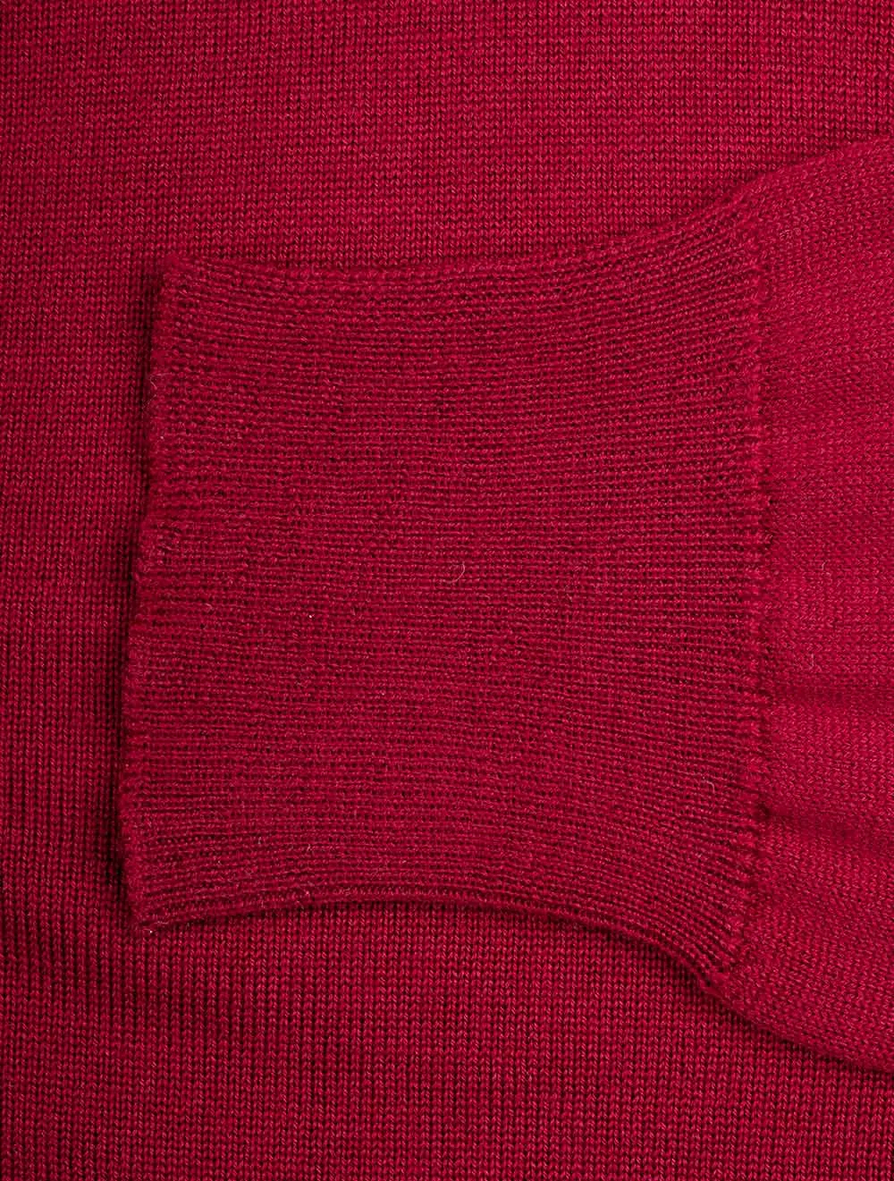 Merino V Neck Red