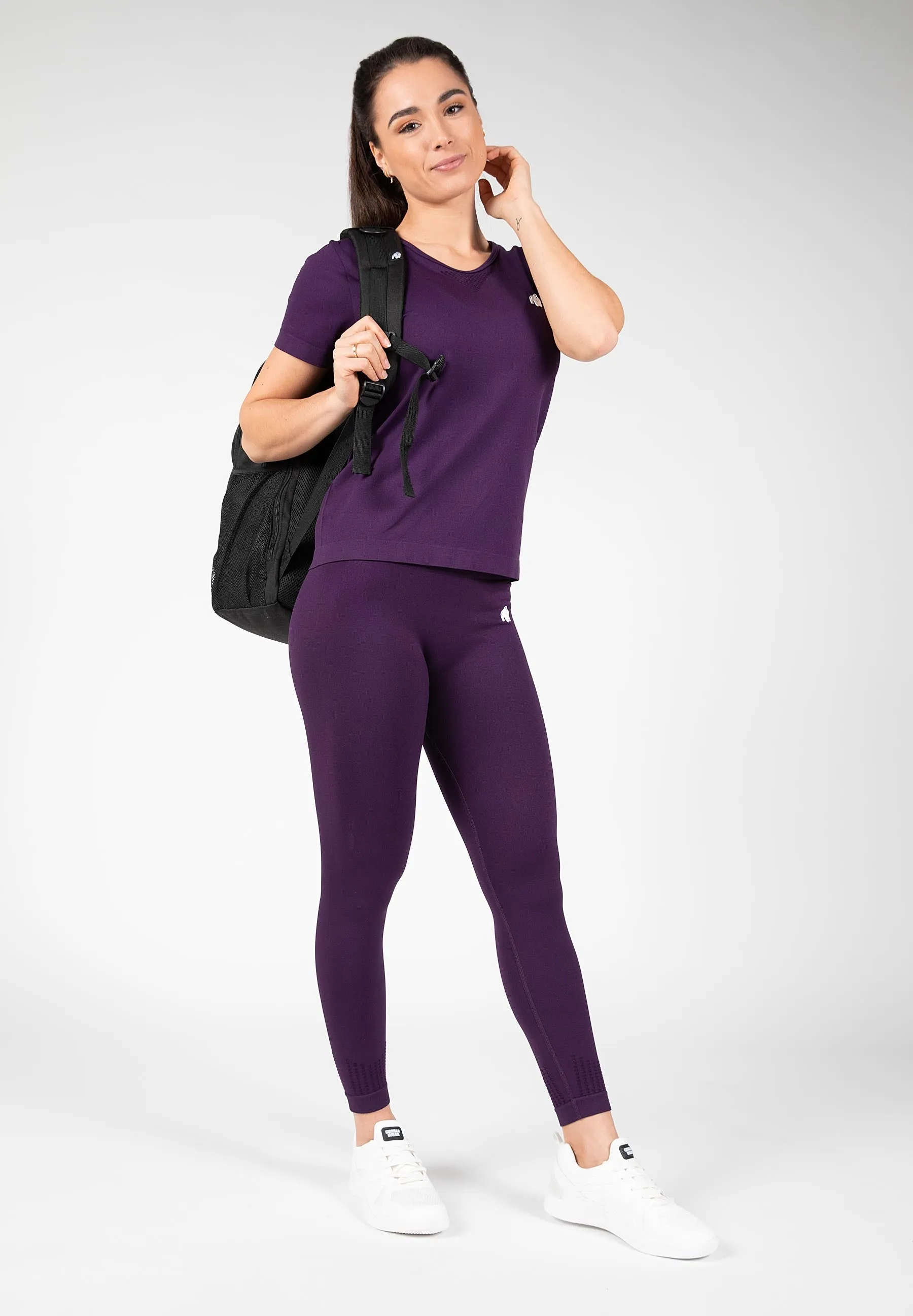 Neiro Seamless T-Shirt - Purple