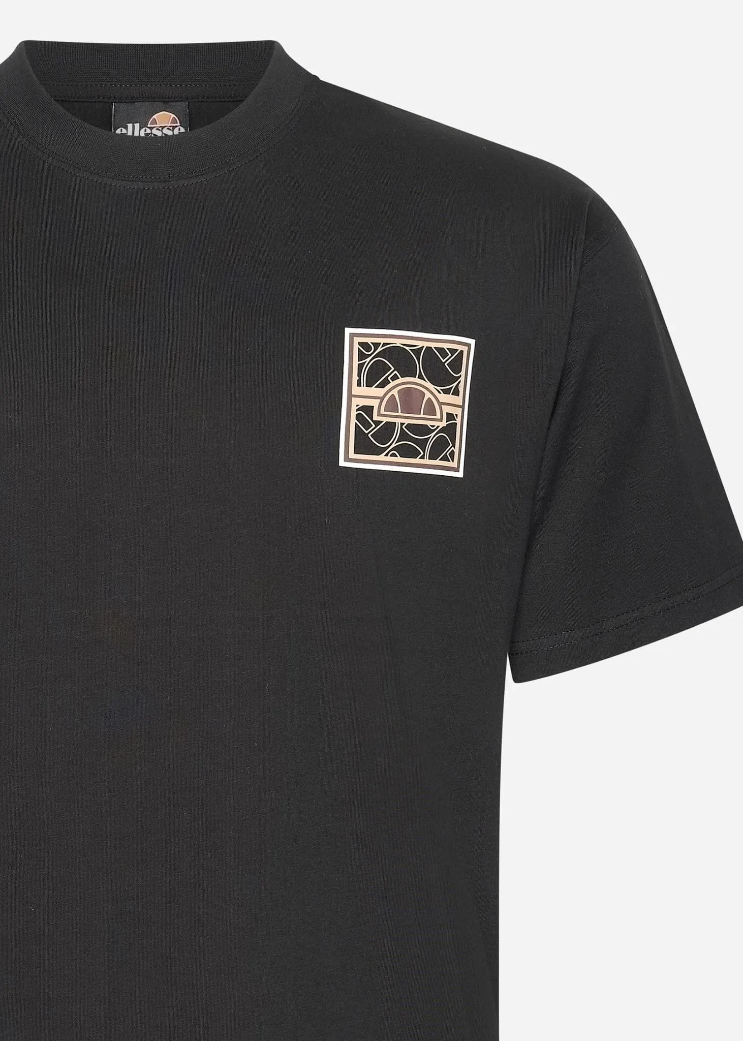 Peroli tee - black