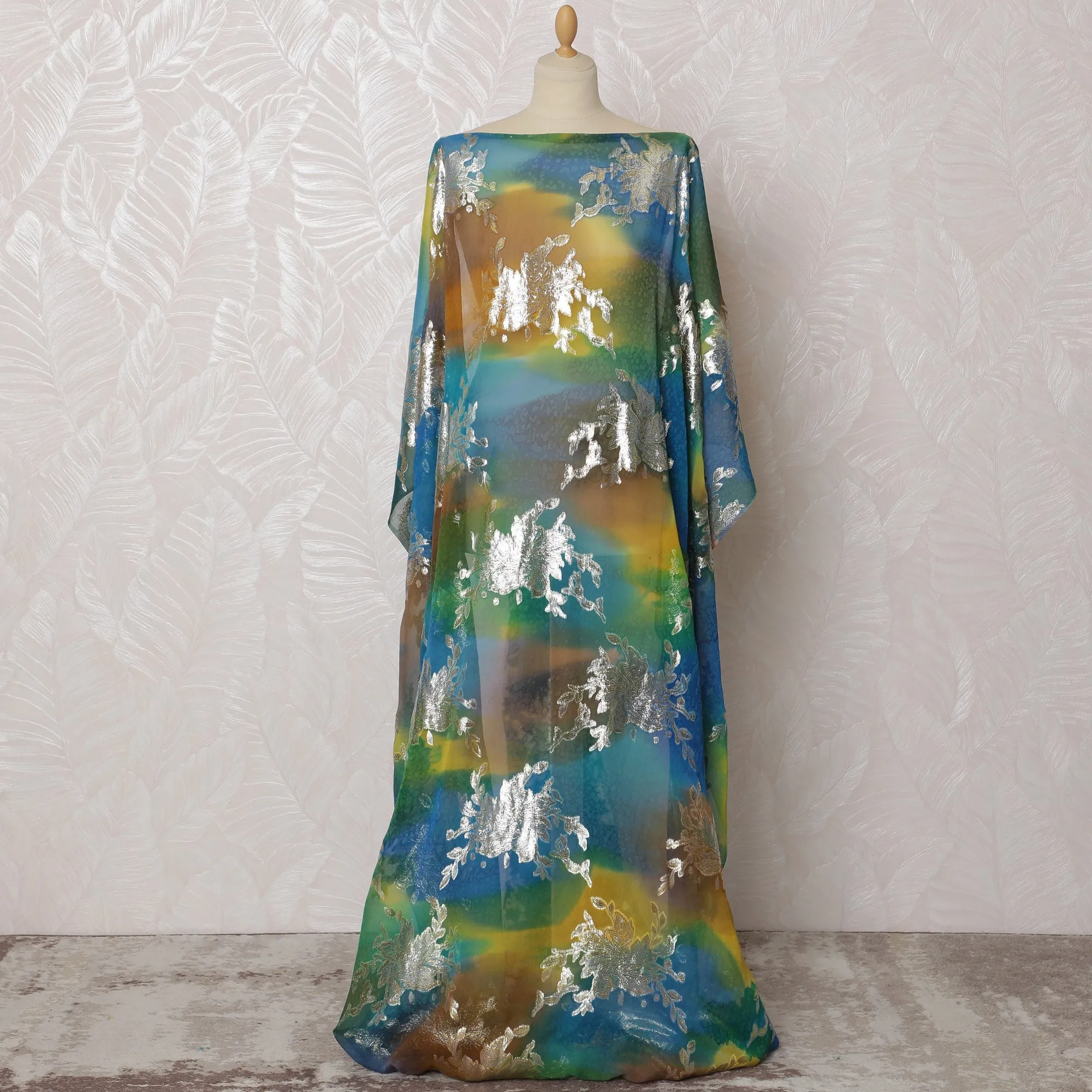 Traditional Somali Dirac Fabric in Pure Silk Chiffon with Metallic Lurex, Green and Blue Ombre, 3.5 Meters, 140 cm Width-D19899