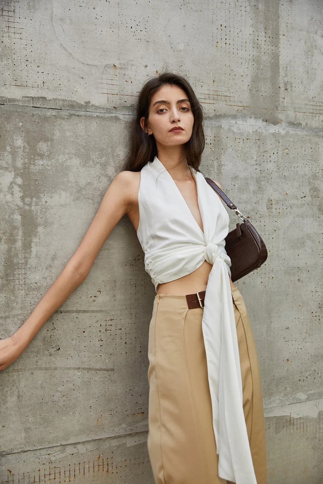 V-neck halterneck twist top | White top | Vacation top