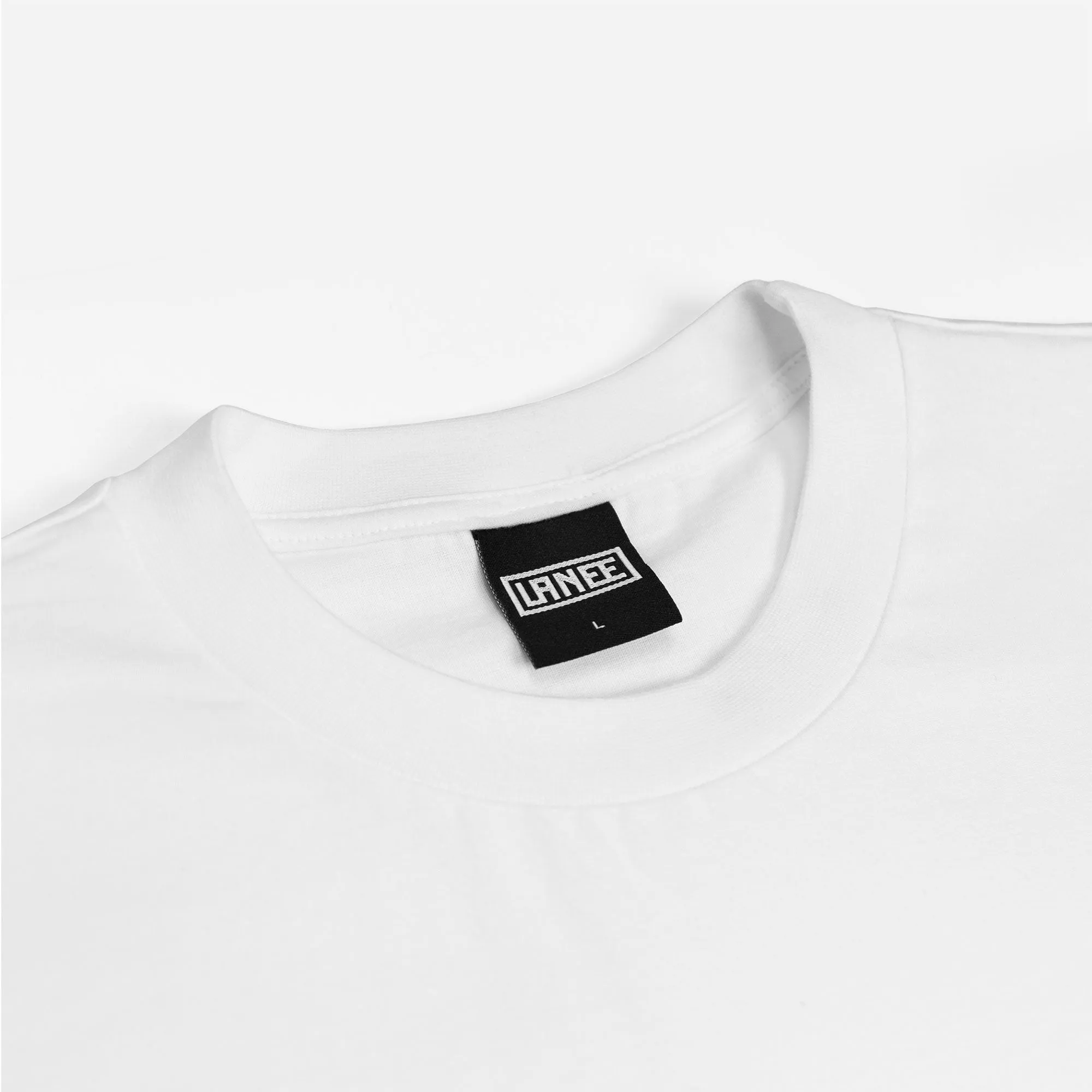 WHITE TAG T-SHIRT